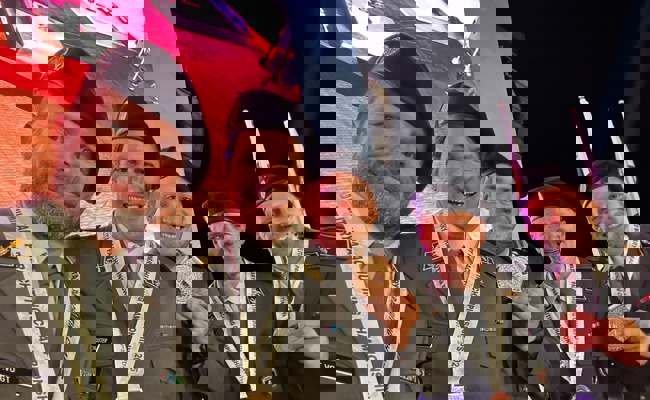 Punktlandung in der Wüste: Der Auer Zielfallschirmspringer Marcel Schuster gewinnt WM-Bronze