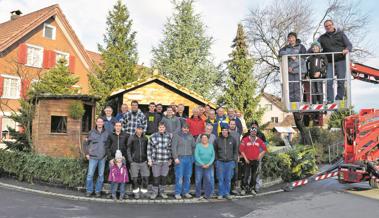 Weihnachtlich glänzt die Büchler Krippe