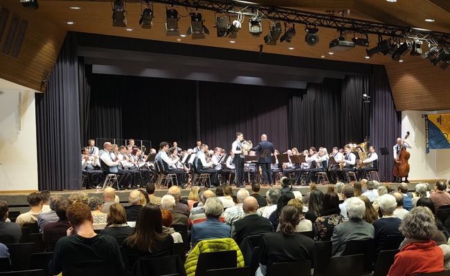 Konzert: Klangvoller Start in den Frühling mit beliebten Klassikern