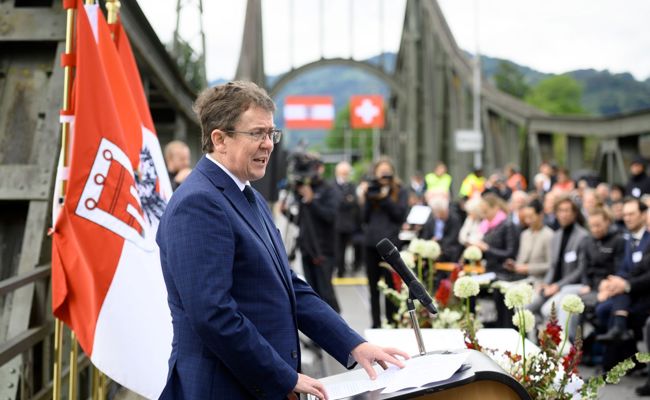 Neuer Schwung für S18? Rösti bespricht internationale Autobahnverbindung in Wien