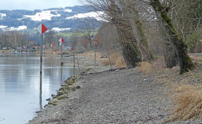 Damm wird gebaut, Weg noch nicht