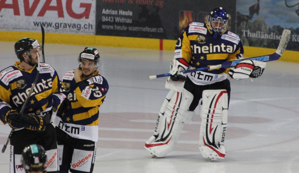 Kanti-Prorektor Björn Infanger  (rechts) hütete das SCR-Tor.