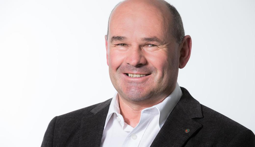 Gemeindepräsident Gino Pauletti nimmt Terminanfragen entgegen.