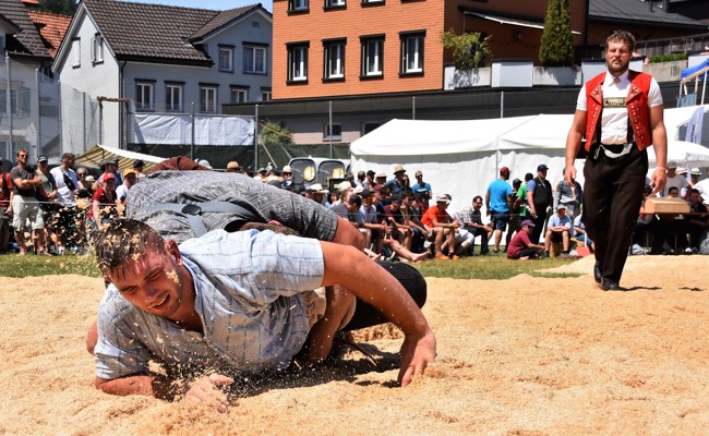 Die Bilder vom Appenzeller Kantonalschwingfest in Oberegg