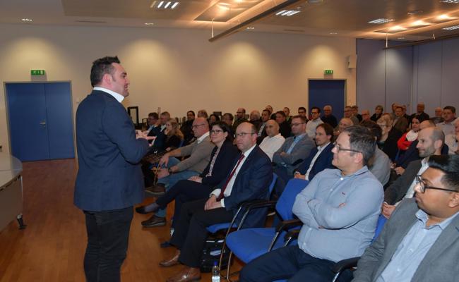 «Lassen wir den Drachen steigen»