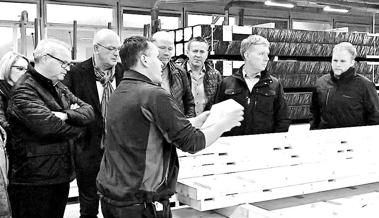 Gemeinderat besucht Firma