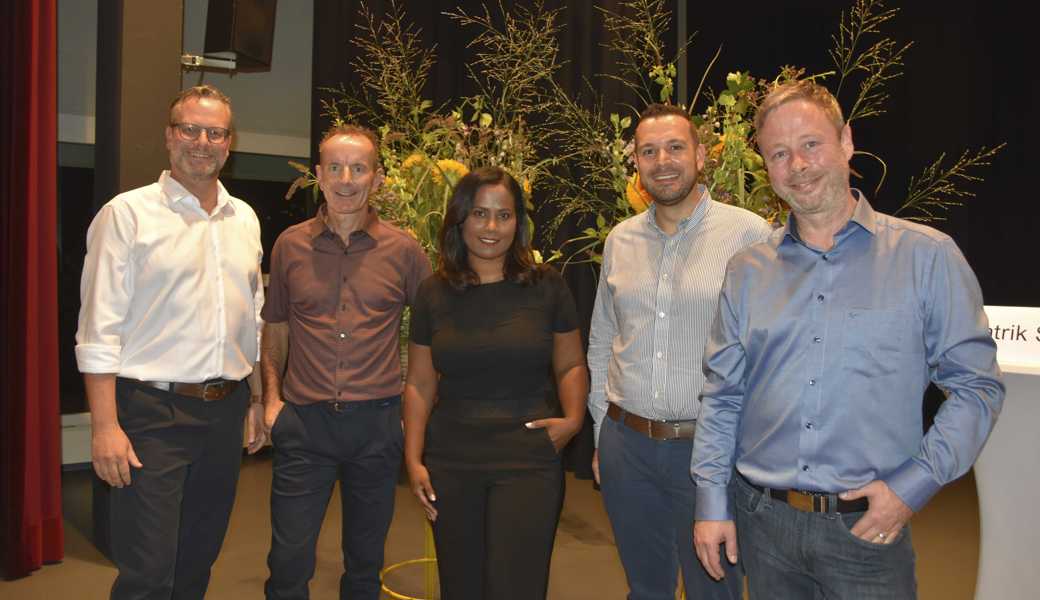 Vier Kandidaten und eine Kandidatin für einen Sitz (v.l.): Patrik Sieber, Urs Lüchinger, Sarah J. Bösch, Joël Zünd und Claudio Kehl. 