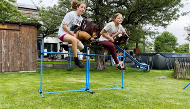 Mehr als nur Steckenpferde: Trendsportart «Hobby Horsing» ist im Rheintal angekommen