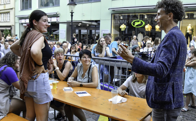 Ein warmer Sommerabend mit Magie, Reggae und Rock