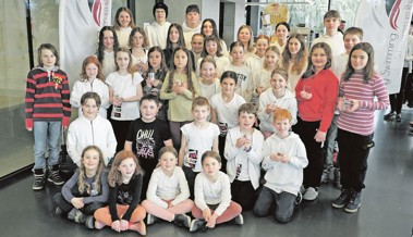 Geschwister Leonie und Andri Halter schwimmen Tagesbestzeiten