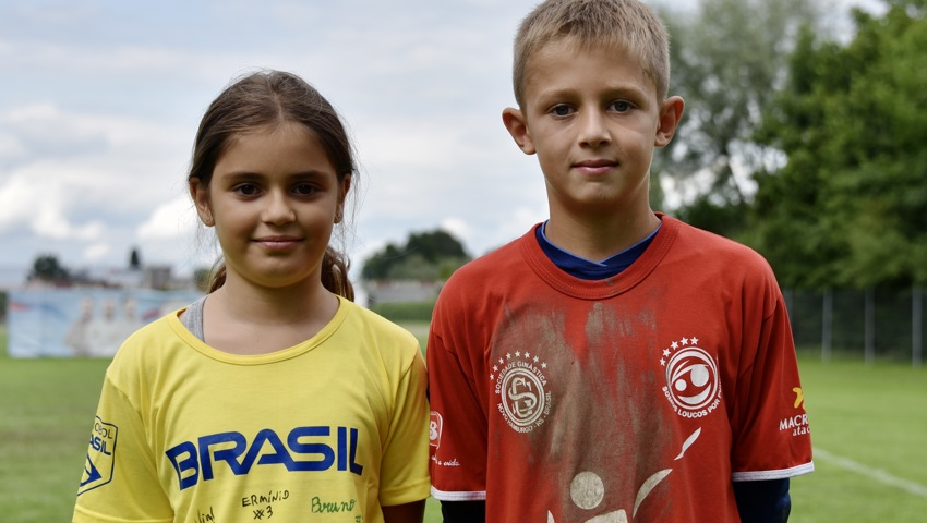 Lio und Naila, beide zehnjährig, waren vom Training begeistert.
