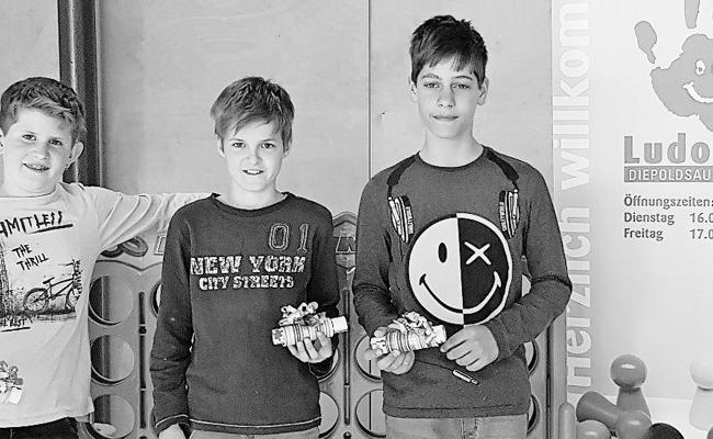 Flohmarkt mit «Vier gewinnt»-Meisterschaft
