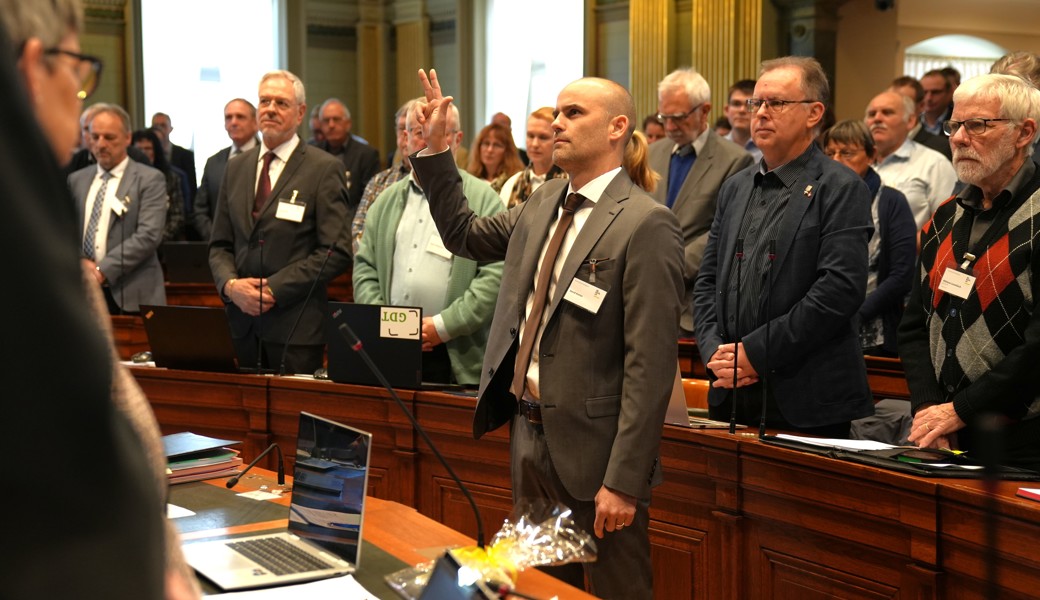 David Hutter aus Balgach setzt sich in St.Galler Kollegiumswahl deutlich durch und wurde vereidigt