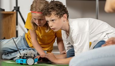 Smartfeld-Workshops begeistern: 2000 Jugendliche stärkten bereits ihre digitalen Kompetenzen