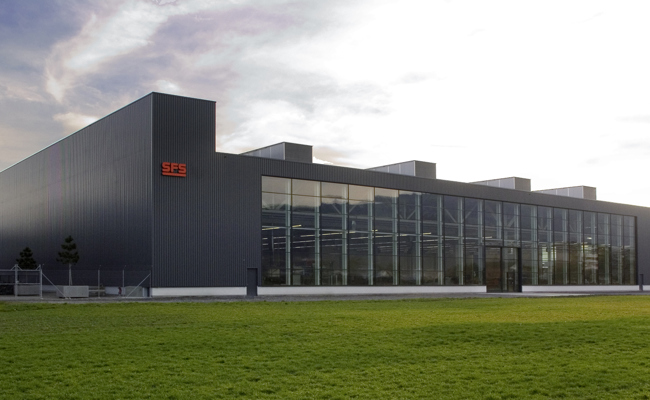 SFS Group: Umsatz sinkt 2024 leicht, organisches Wachstum stagniert