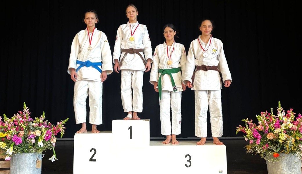 Helena Zäch gewinnt in Oensingen eine U18-Goldmedaille