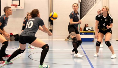 Drittliga-Frauen von Rheno starten makellos in die neue Saison Drittliga-Frauen von Rheno starten makellos in die neue Saison