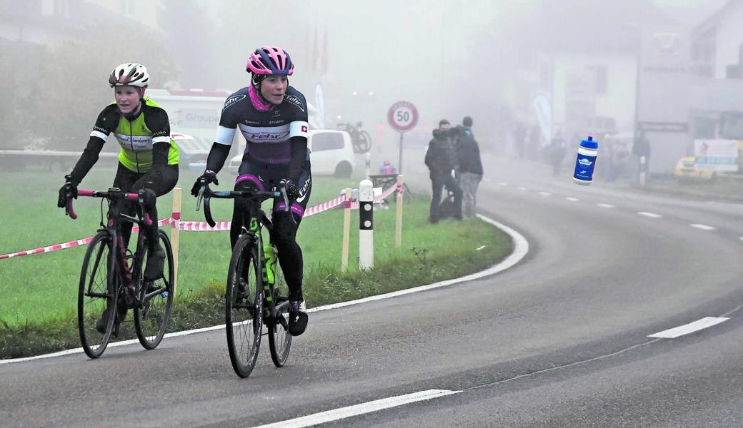 Flasche leer – oder doch für einige Sportlerinnen und Sportler wenigstens halb voll?  Flasche leer – oder doch für einige Sportlerinnen und Sportler wenigstens halb voll?