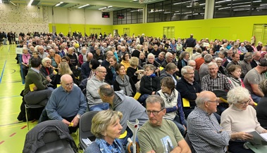 756 Stimmberechtigte kamen - auch für ein Gesundheitszentrum