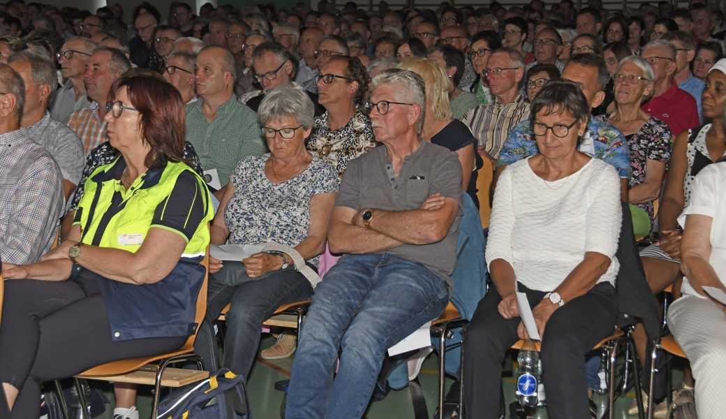 430 Mitglieder kamen zur 50. Generalversammlung der Raiffeisenbank Marbach-Rebstein. 