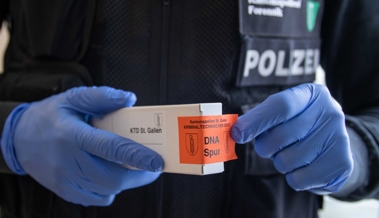Einbruch in Firma - Täter enkommen mit wenig Bargeld