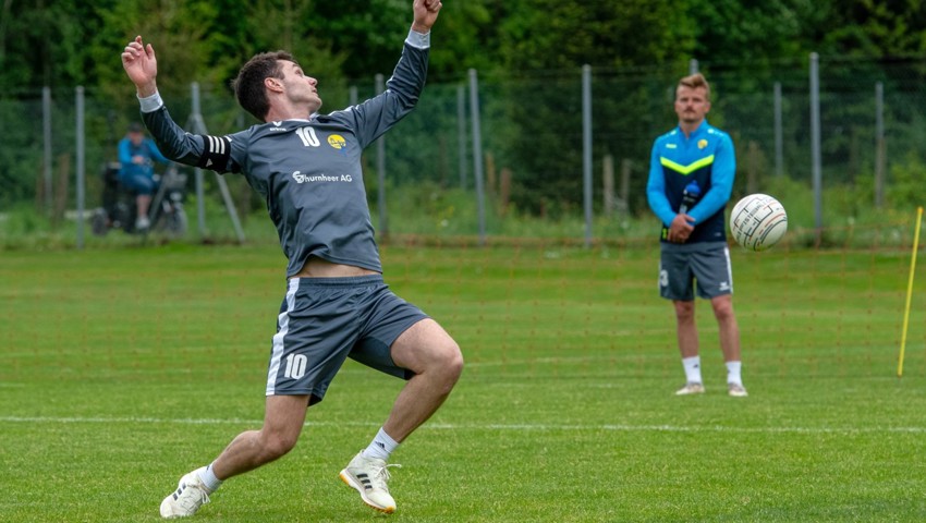 Malik Müller ist verletzt und steht dem SVD Diepoldsau-Schmitter deshalb nur als Coach zur Verfügung. Malik Müller ist verletzt und steht dem SVD Diepoldsau-Schmitter deshalb nur als Coach zur Verfügung.