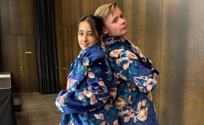 Komödie oder Liebesgeschichte? Büchners «Leonce und Lena» auf der Kanti-Bühne