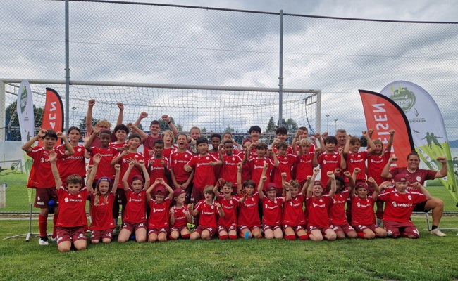 Kinder und Jugendliche hatten Spass auf und neben dem Fussballplatz