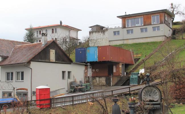 Stichwort: Bunte Containerwelt