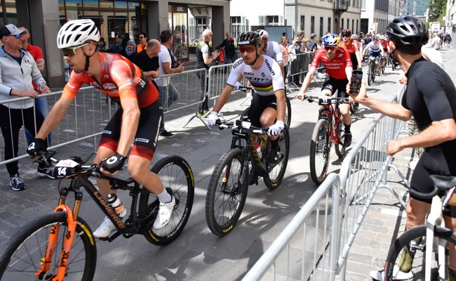Thomas Litscher und Jolanda Neff starten in die Weltcup-Saison