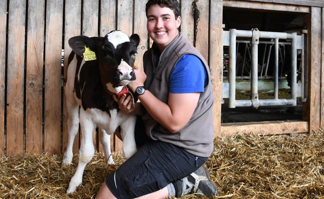 Video: Handwerkerin hat ein Gespür für Tiere
