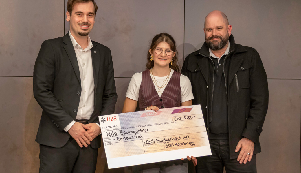 Humorvolle Laudationes und Applaus: Kanti ehrte beste Abschlussarbeiten