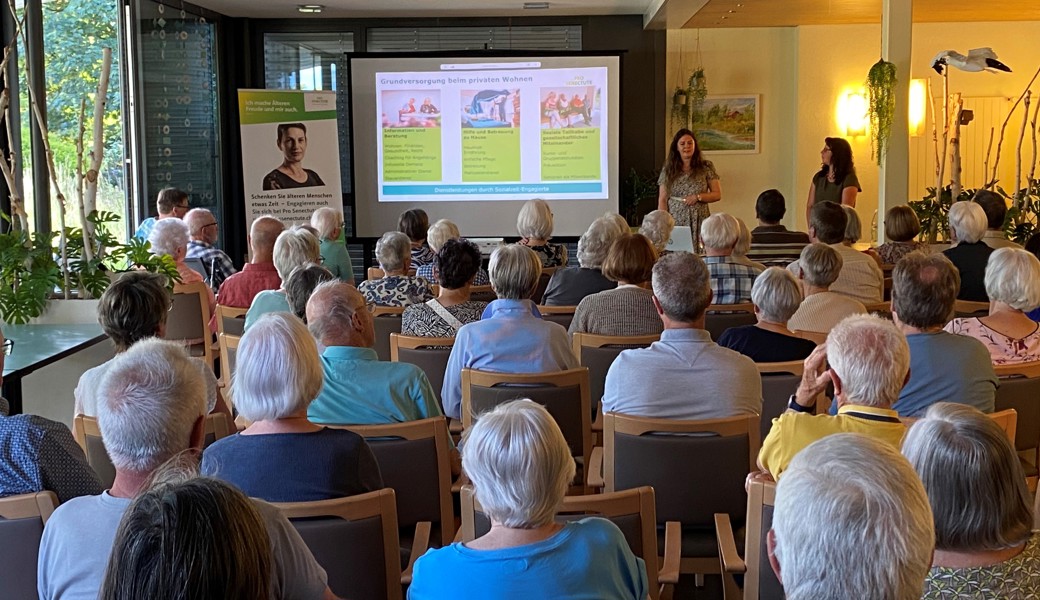 Die vielen Interessierten erhielten nützliche Infos zu Angeboten und Dienstleistungen. 