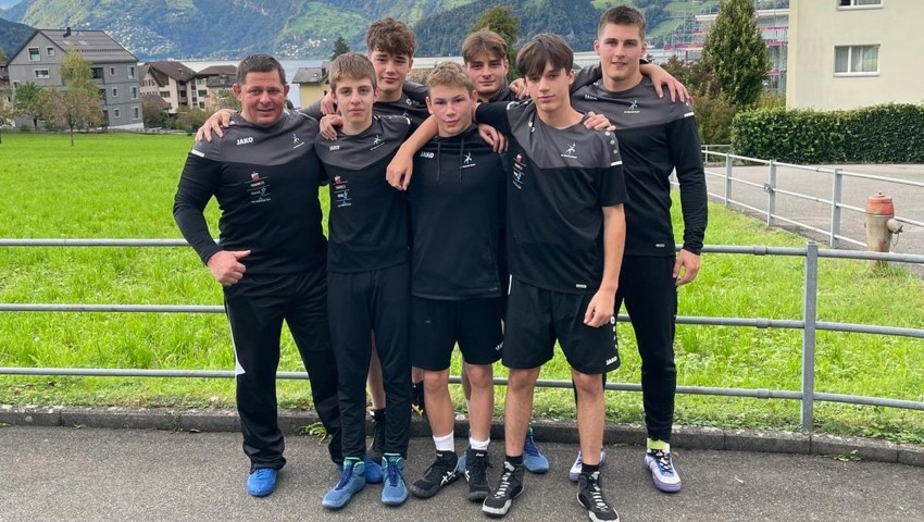 Ein Sieg und zwei Niederlagen für das «Zwei» des RCOG in der Promotion League. Ein Sieg und zwei Niederlagen für das «Zwei» des RCOG in der Promotion League.