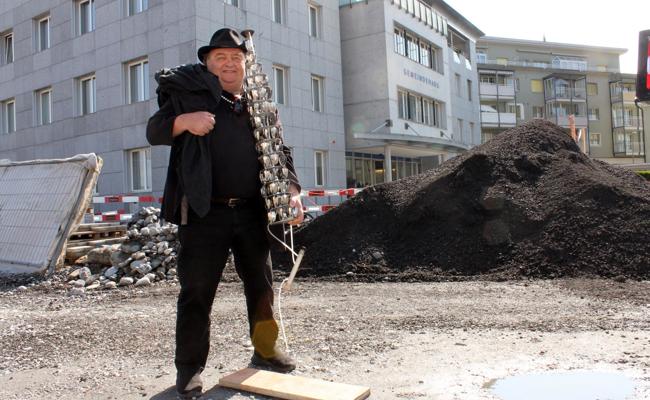 Ein echter Kuspi für den neuen Diepoldsauer Dorfplatz