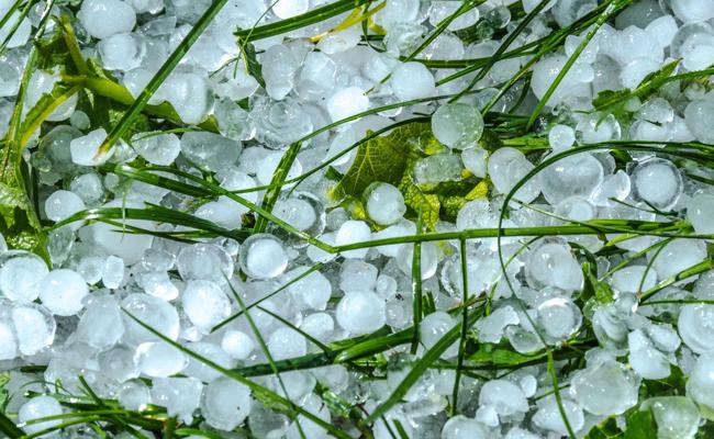 Unwetter zieht von Vorderland hinunter nach Rheineck und Thal