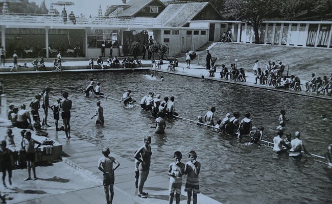 Vor 90 Jahren machte Walzenhausen Schlagzeilen mit dem neu erstellten Schwimmbad