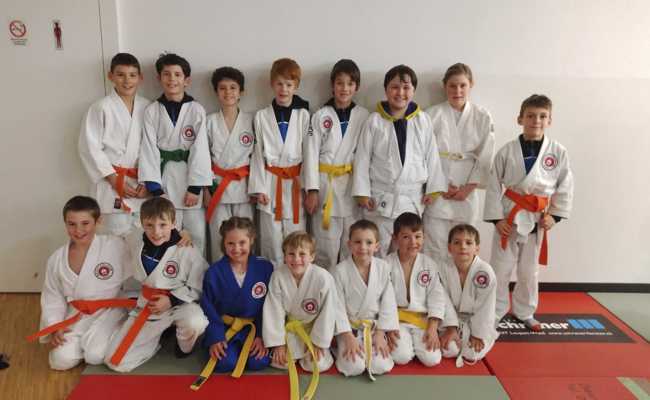 Judo- und Ju-Jitsu-Club Rheintal holt achtmal Gold beim Schülerturnier in Ruggell