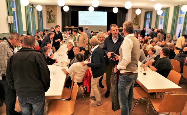 Eingeladen und wieder heimgeschickt: Gemeinde sagt den Infoabend überraschend ab