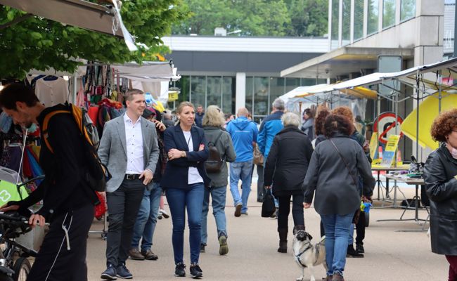 Vielfältiges Angebot wartete am Maimarkt auf Besucherinnen und Besucher