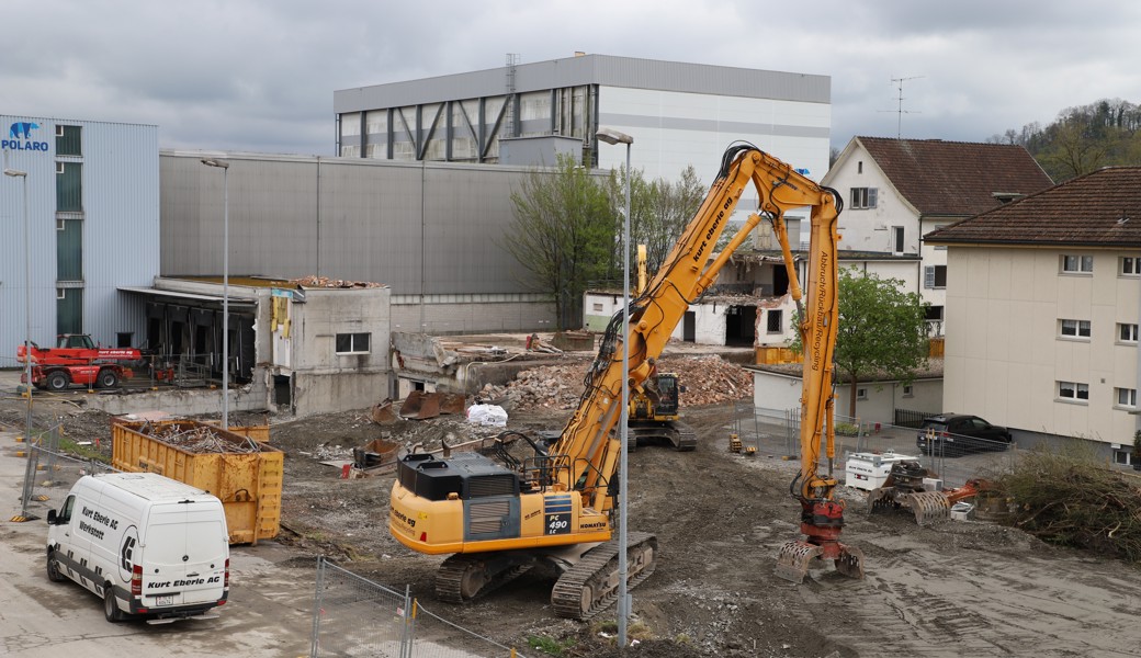 Neues Quartier beim Bahnhof: Bagger sind am Werk, bald ist Baustart auf dem Areal Alp