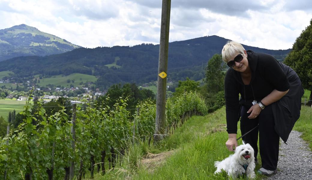 Mia muss an die Leine: Im Gebiet der Melioration Forst-Rebhalde gilt bald die Leinenpflicht.