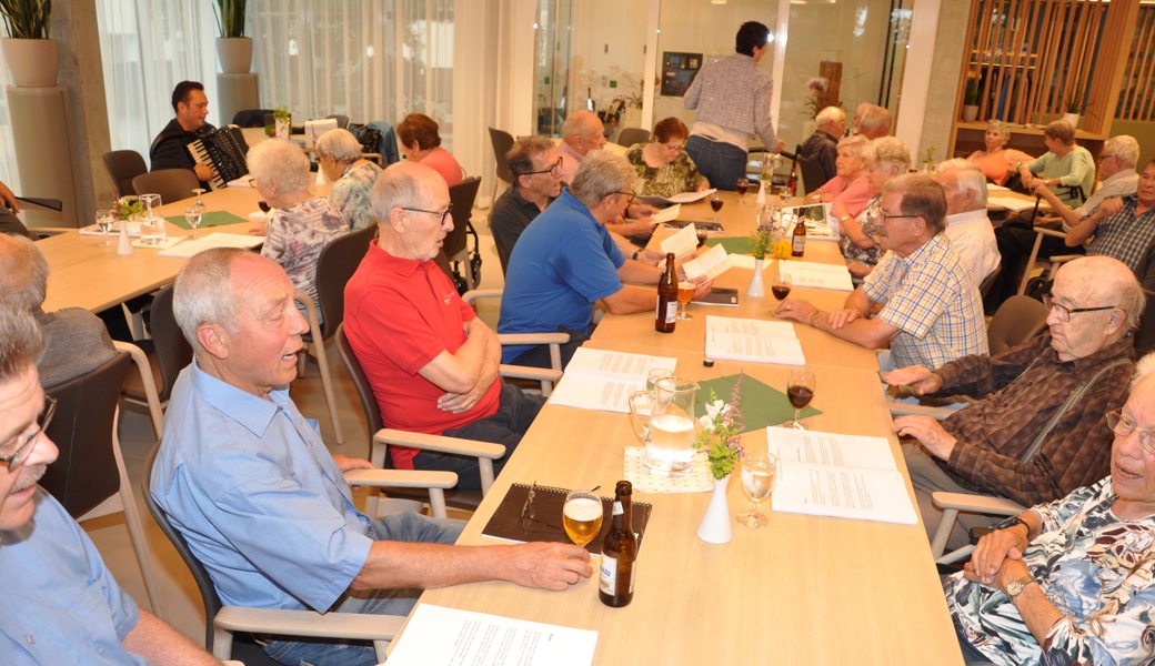 Der Männerchor Altstätten-Marbach sorgte für einen stimmungsvollen Abend im Haus Viva.