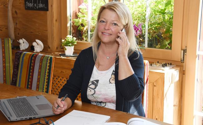 Die freundliche Stimme am Telefon