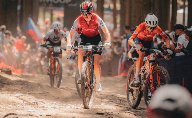 Sirin Städler und Micha Alder erreichen in Nove Mesto Weltcup-Bestergebnisse