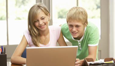 Arbeitswelt 1984: «Einige Mädchen werden nur mit Mühe den neuen Anforderungen genügen»