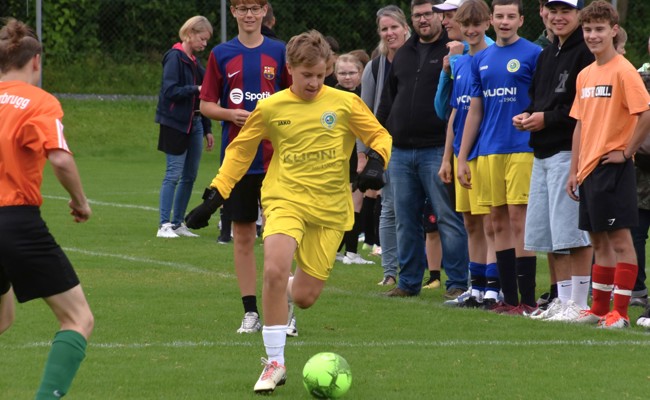 Tippilzouar Grümpel mit zwei Spieltagen und Daydance-Samstag