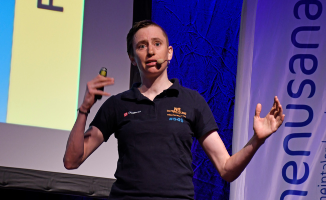 Ultracyclerin Nicole Reist beeindruckt die Mitglieder der Rhenusana