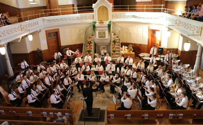 Eindrücke vom Kirchenkonzert der Stadtmusik