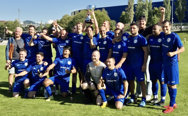 Der FC Stadler 2017 krönt sich zum Firmensport-Cupsieger